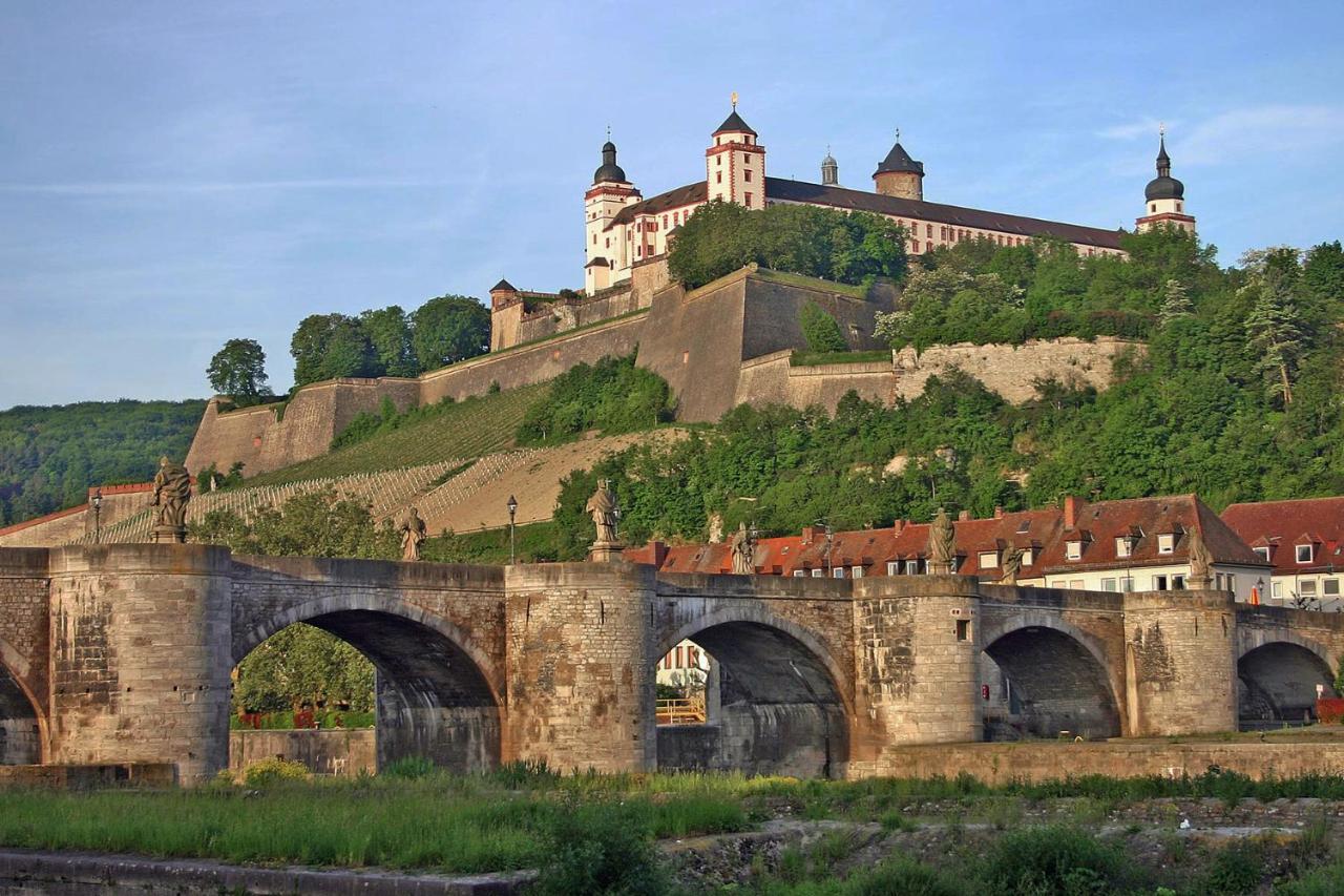Xxx Fully Equipped Apartment Near Main Station! Würzburg Zewnętrze zdjęcie